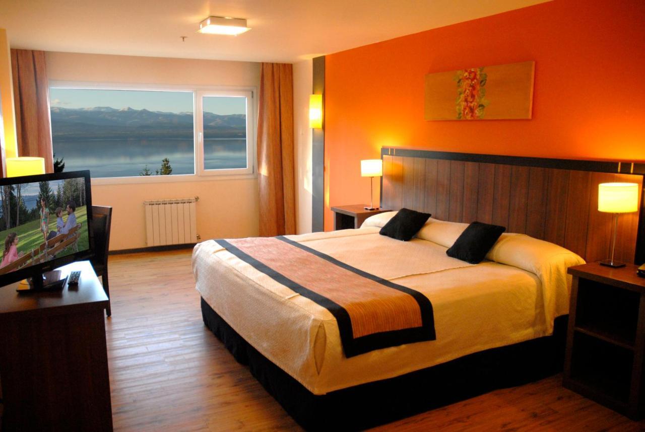 Huinid Pioneros Hotel Сан-Карлос-де-Барилоче Экстерьер фото