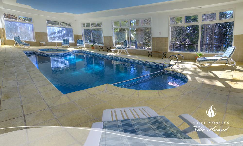 Huinid Pioneros Hotel Сан-Карлос-де-Барилоче Экстерьер фото