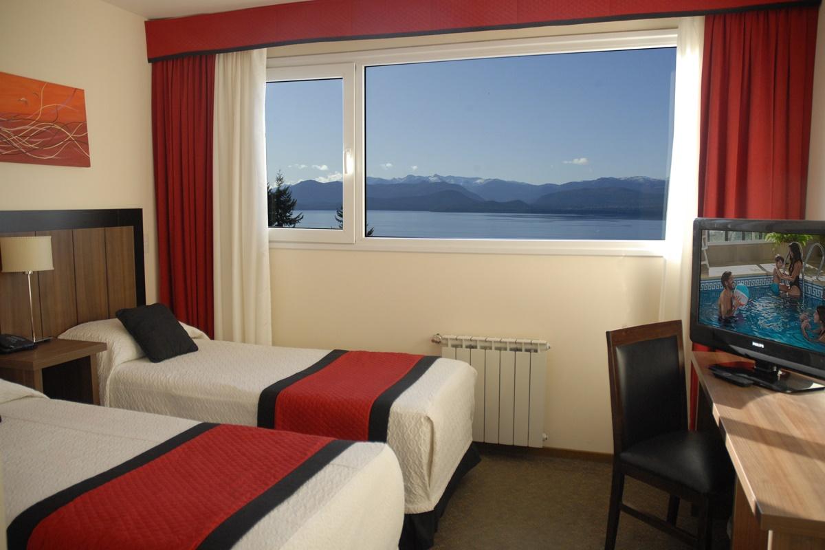 Huinid Pioneros Hotel Сан-Карлос-де-Барилоче Экстерьер фото