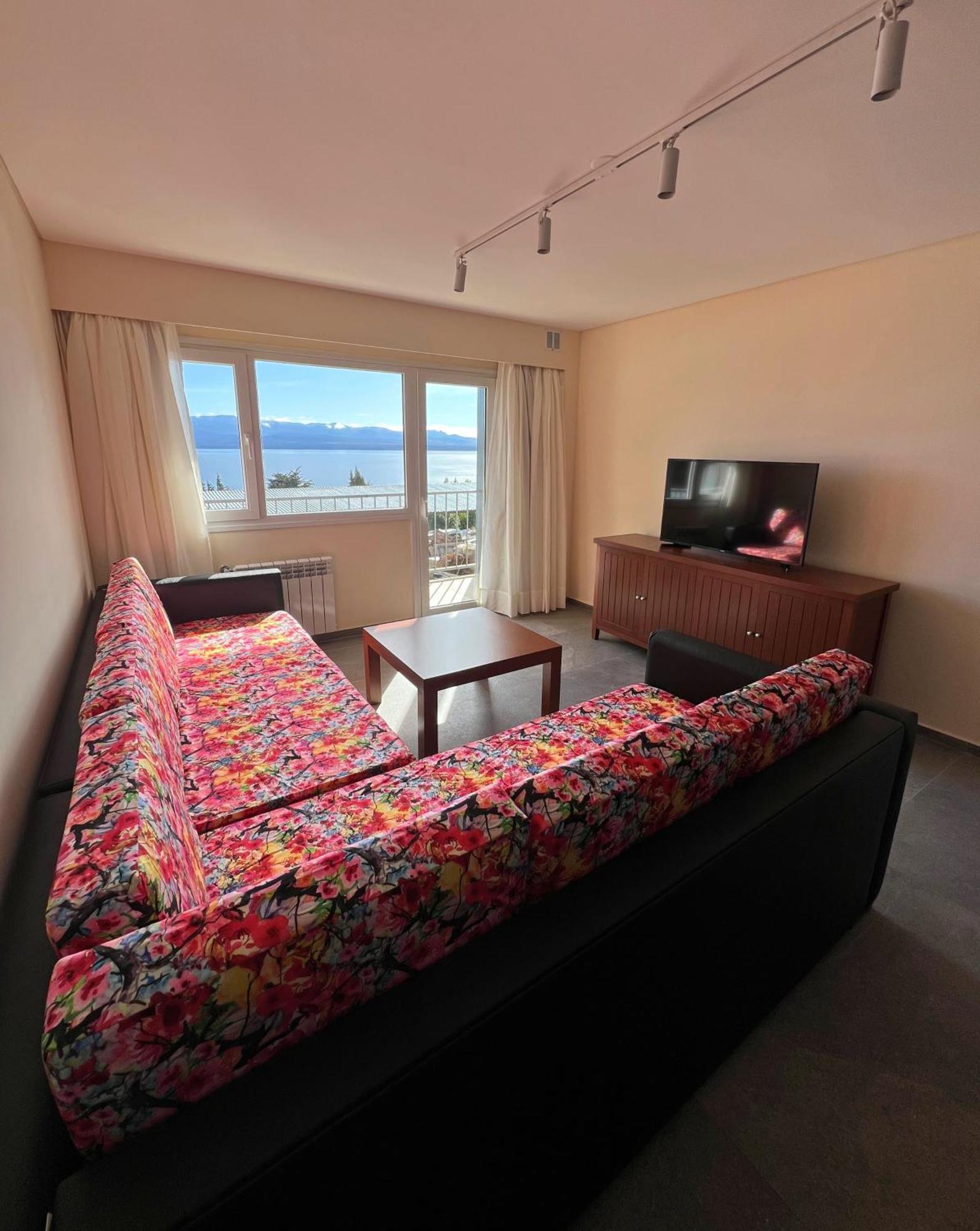 Huinid Pioneros Hotel Сан-Карлос-де-Барилоче Номер фото